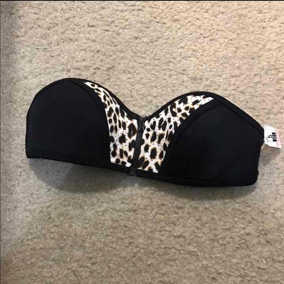 Vs Pink Bra/Swim Top - Picture 3 of 6